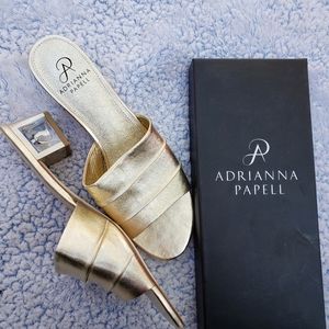 NEW ADRIANNA PAPELL gold lush leather Tiana heel